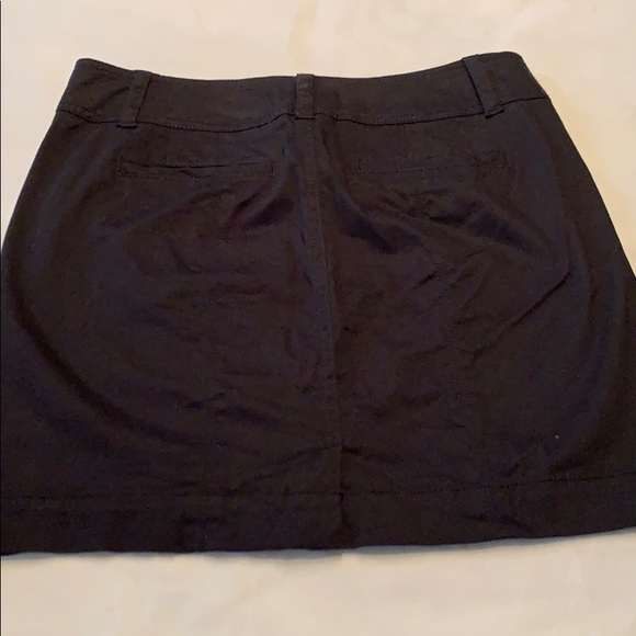 Ann Taylor LOFT black mini skirt 6P - Picture 3 of 4